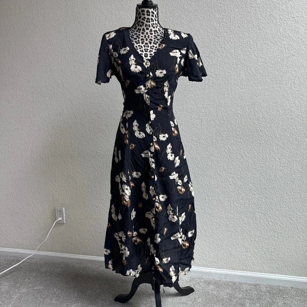 Caroline Wells Collection Rayon Floral Maxi Dress - Picture 1 of 8
